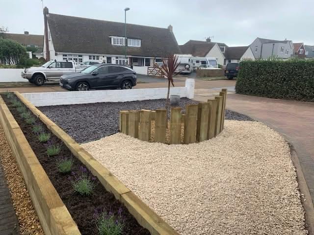 Beautiful garden design harmonizing functionality and aesthetics.